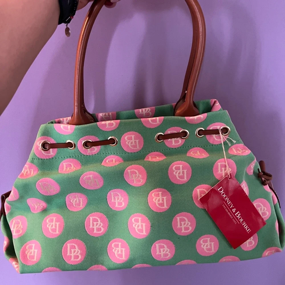 SOLD!! Dooney & Burke Large Tassel Bag NEW NWT - Picture 2 of 8